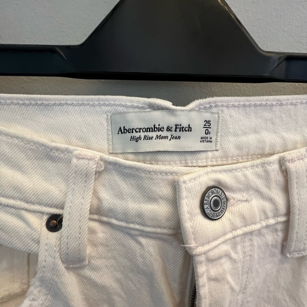 Abercrombie & Fitch, jeans, size 25, white